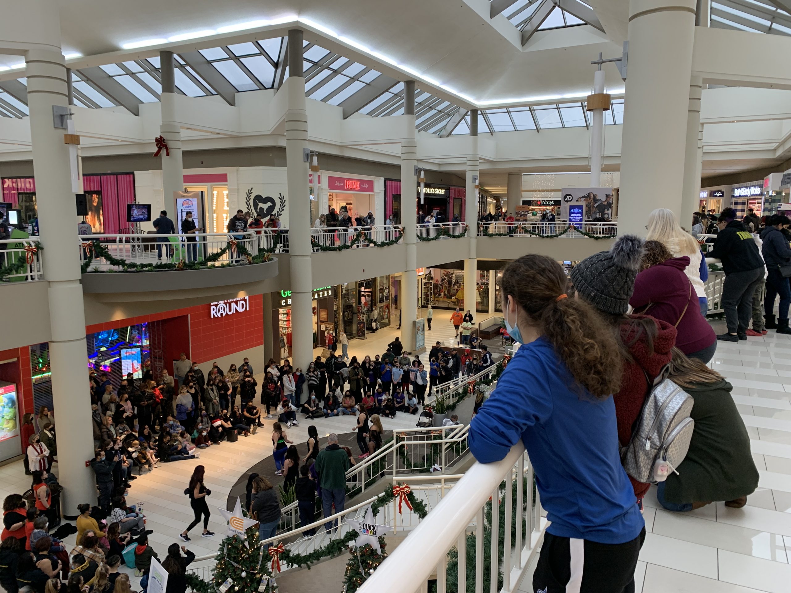 Crystal Run, Galleria Mall, Middletown, NY : r/deadmalls